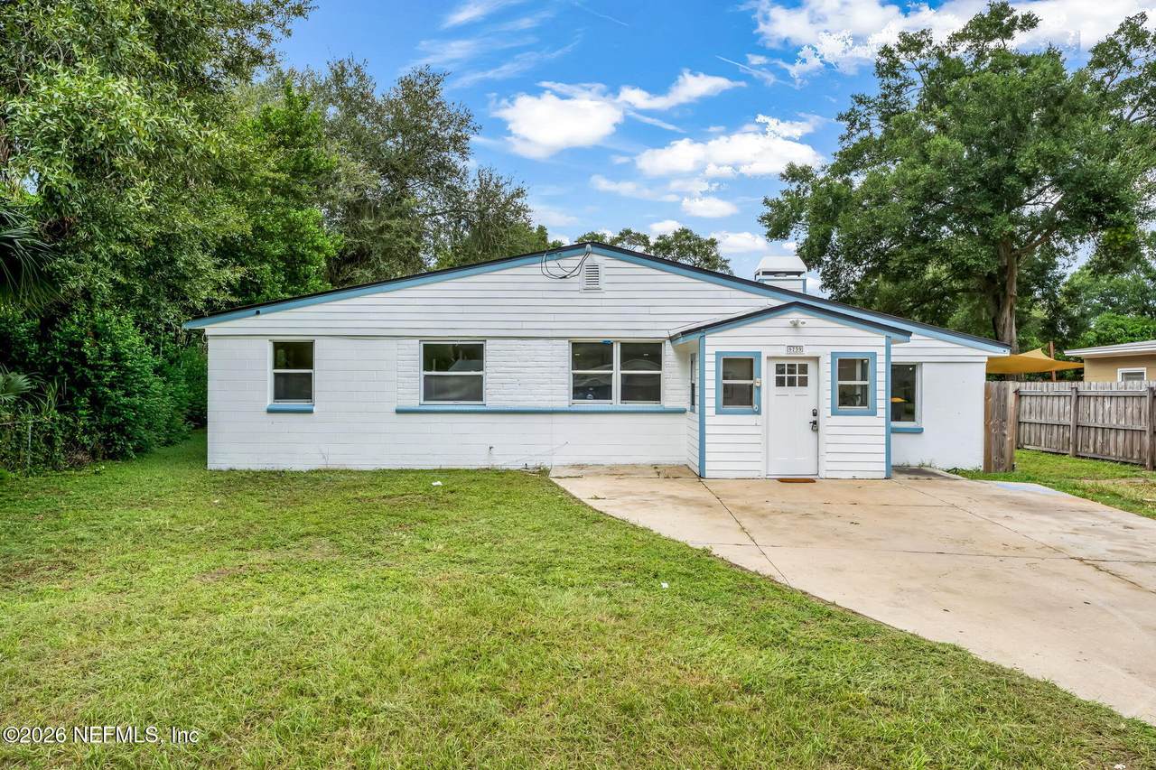 9739 Elaine Road - Photo 1