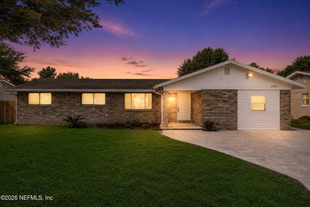 4250 Huntington Forest Boulevard - Photo 1