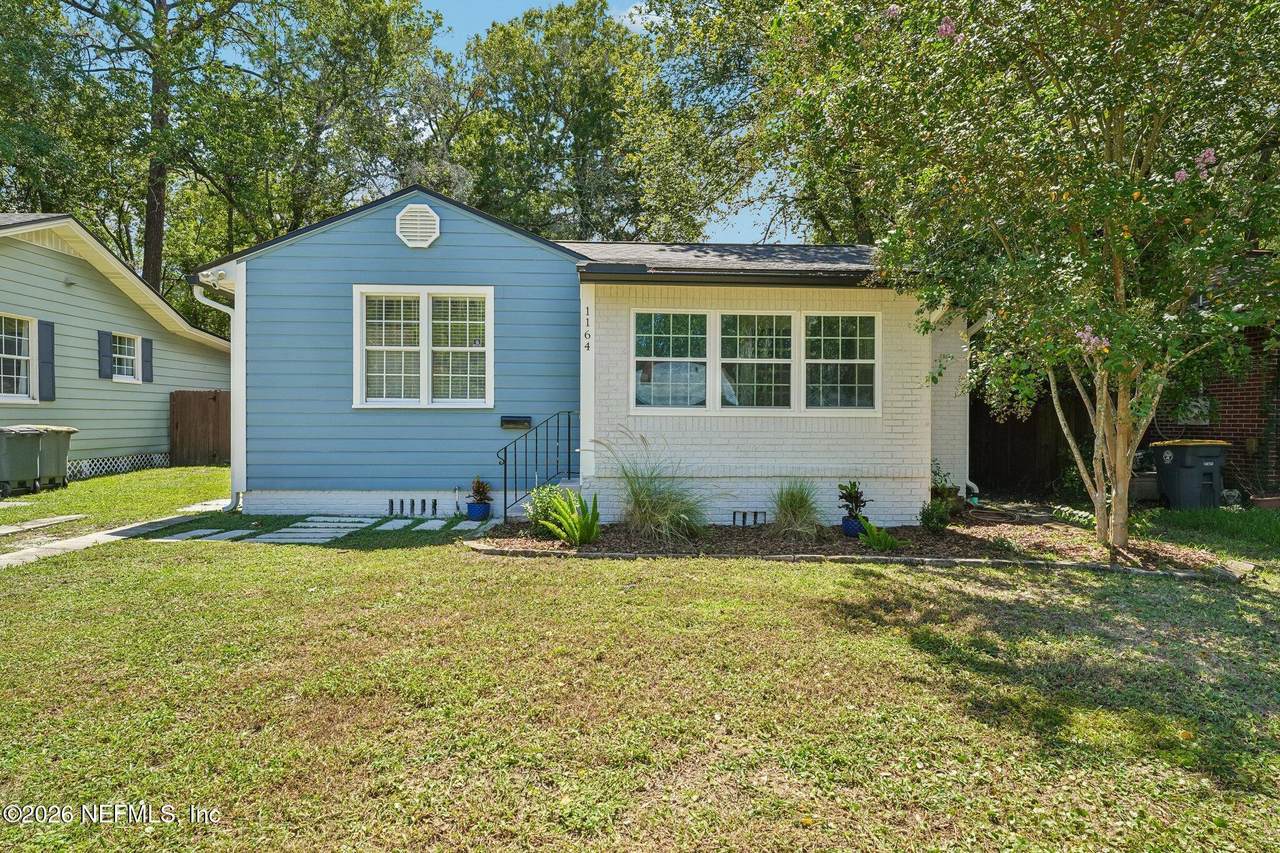 1164 Day Avenue - Photo 1