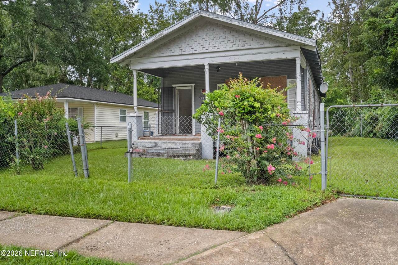 2117 Tuskegee Road - Photo 1