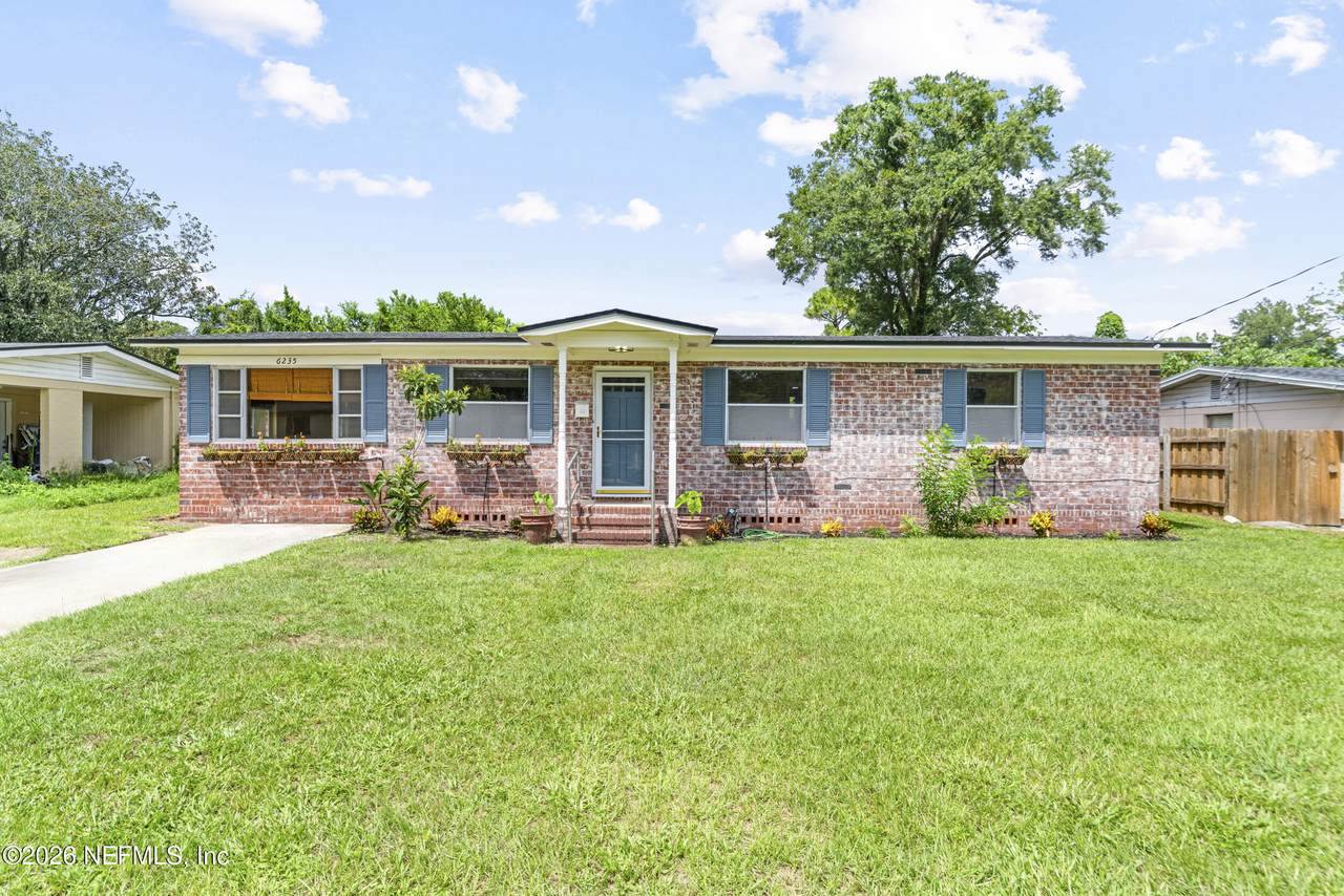 6235 Pine Summit Drive - Photo 1