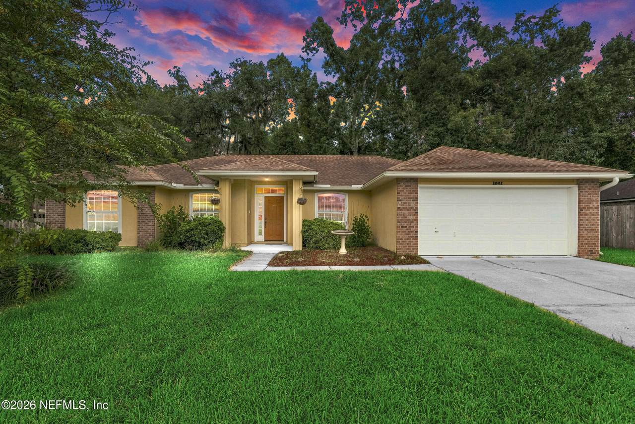 1041 Whirlaway Circle - Photo 1