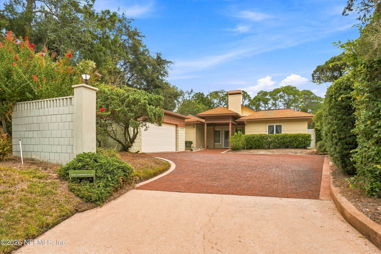 10105 Courtyards Place - Photo 1
