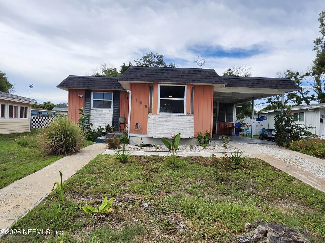 134 Phoenetia Drive - Photo 1