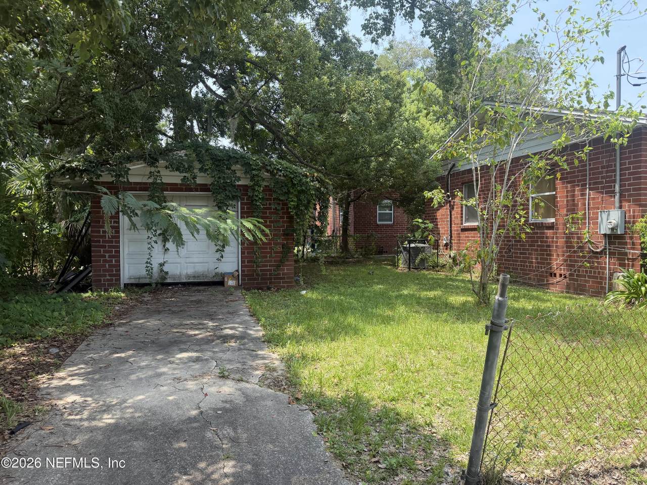 4225 Springfield Boulevard - Photo 1
