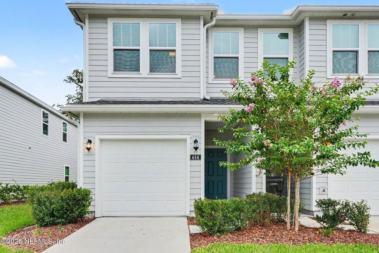 614 Holly Drive - Photo 1