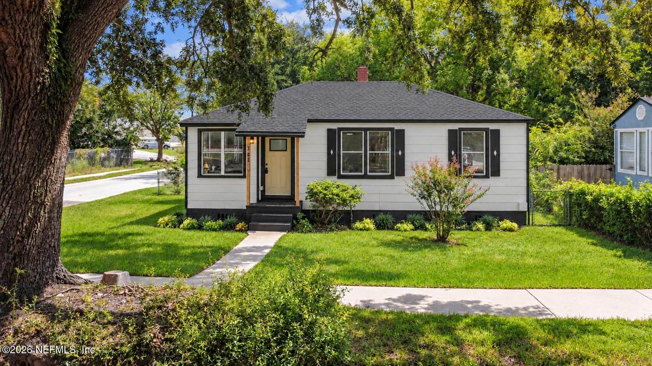 703 King Street - Photo 1