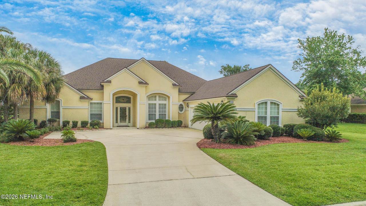 586 Golden Links Drive - Photo 1