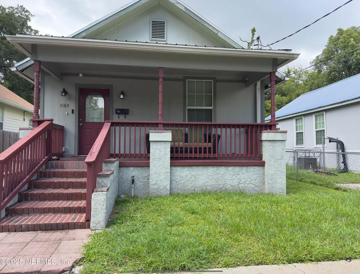 1065 Scriven Street - Photo 1