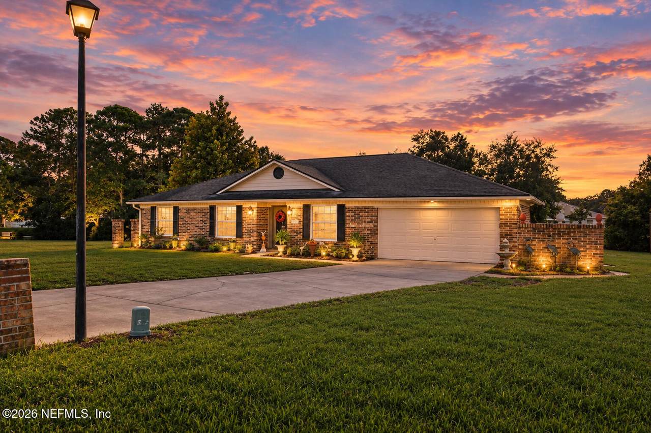 12430 Gentle Ben Court - Photo 1