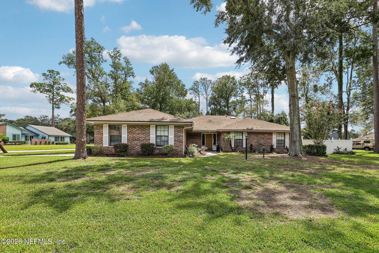 510 San Clementi Drive - Photo 1