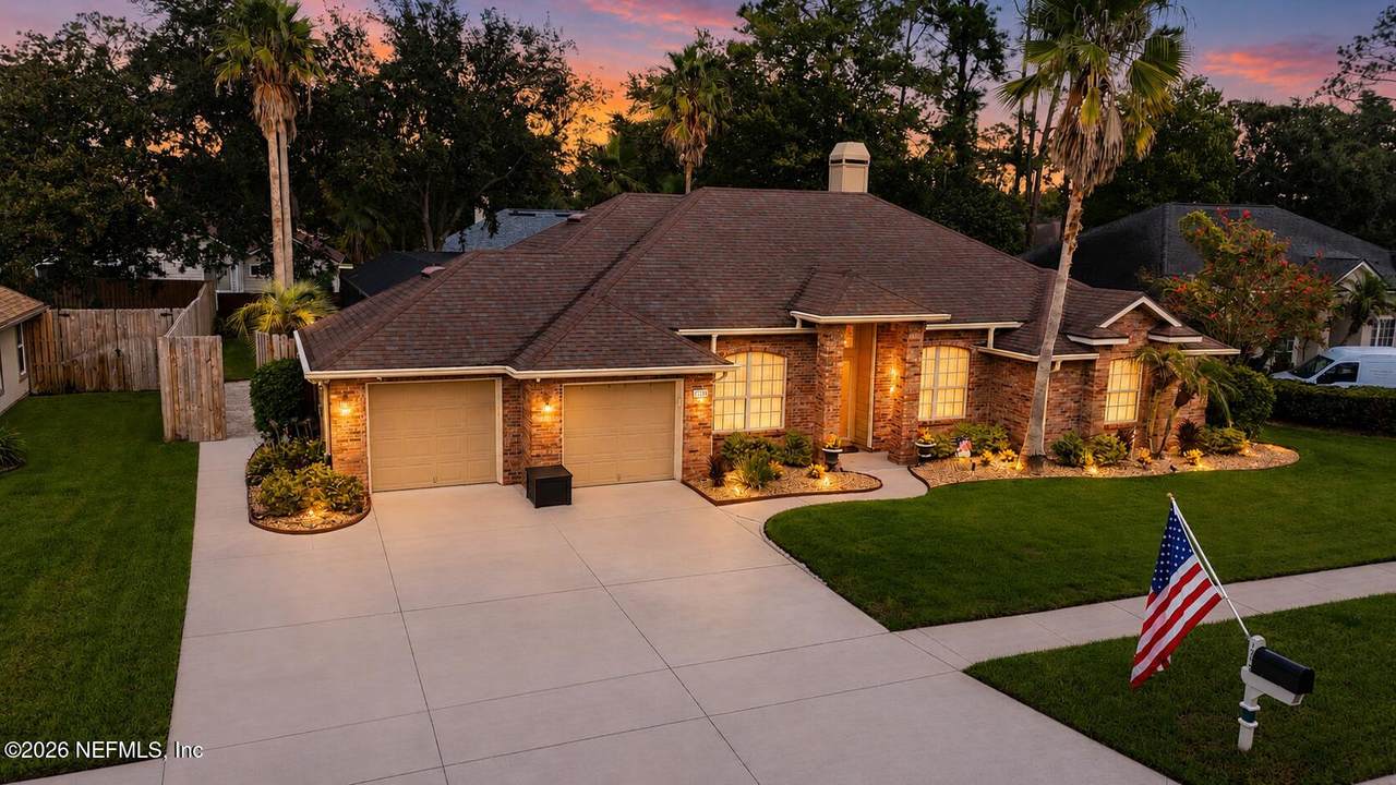 1745 Fiddlers Ridge Drive - Photo 1