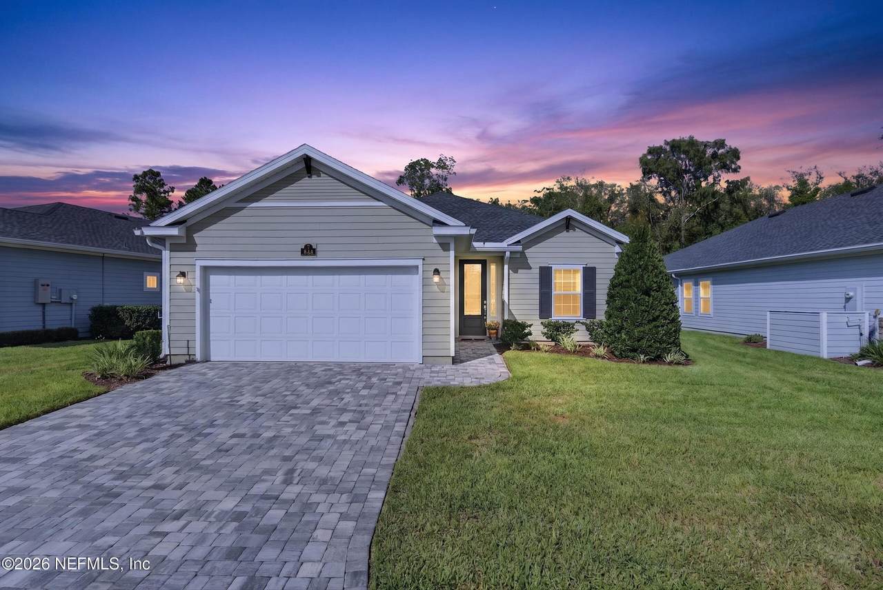 484 Stillwater Boulevard - Photo 1