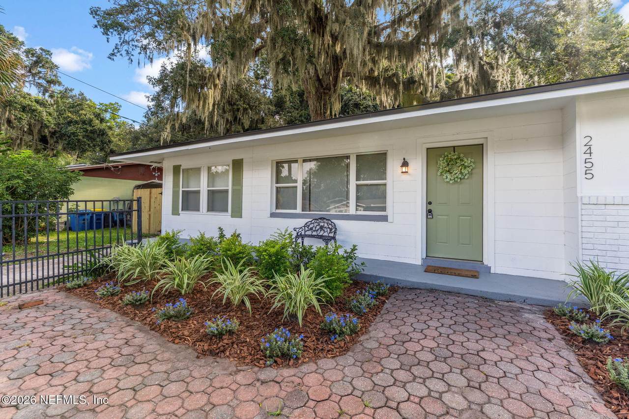 2455 Seaway Street - Photo 1