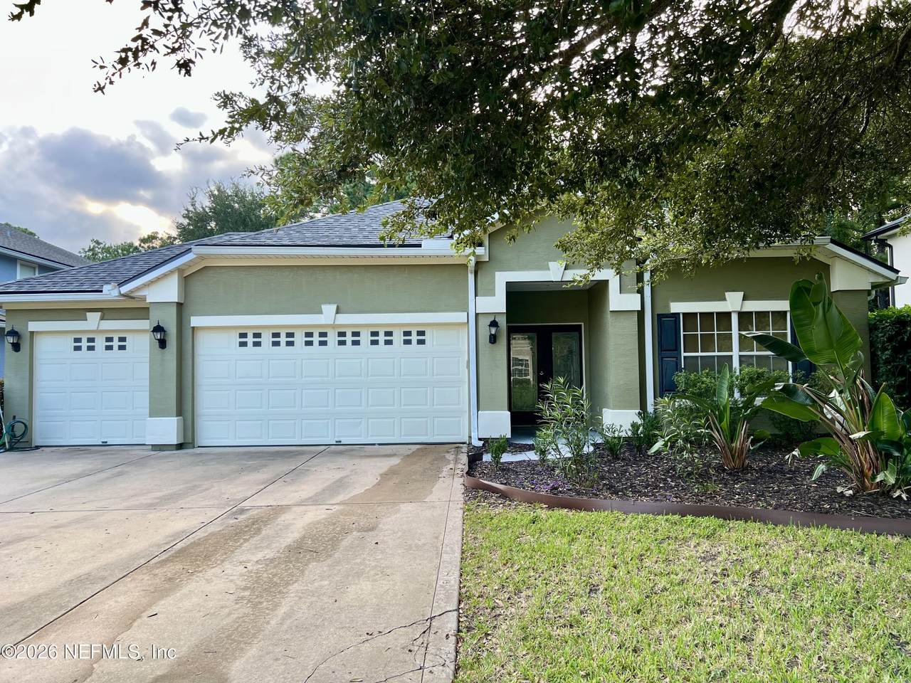 2272 Clovelly Lane - Photo 1