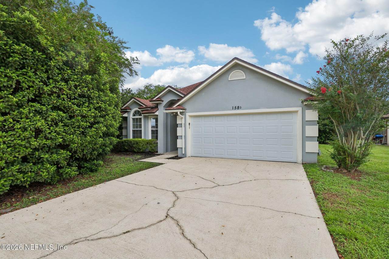 1580 Beecher Lane - Photo 1