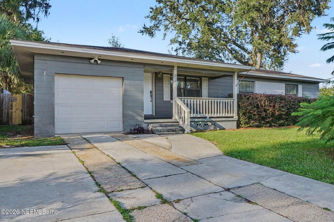 6211 Sage Drive - Photo 1