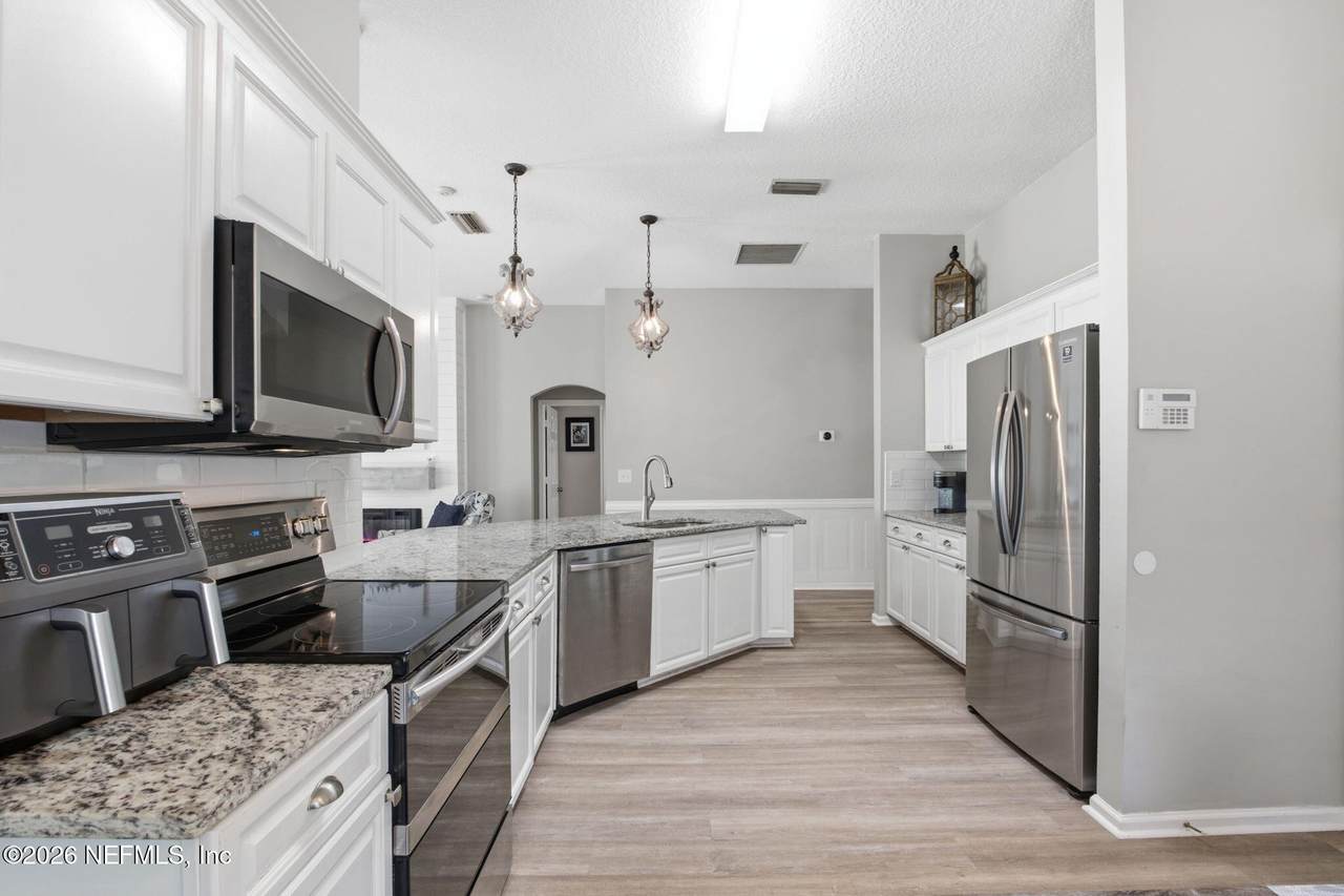 920 Oak Arbor Circle - Photo 1