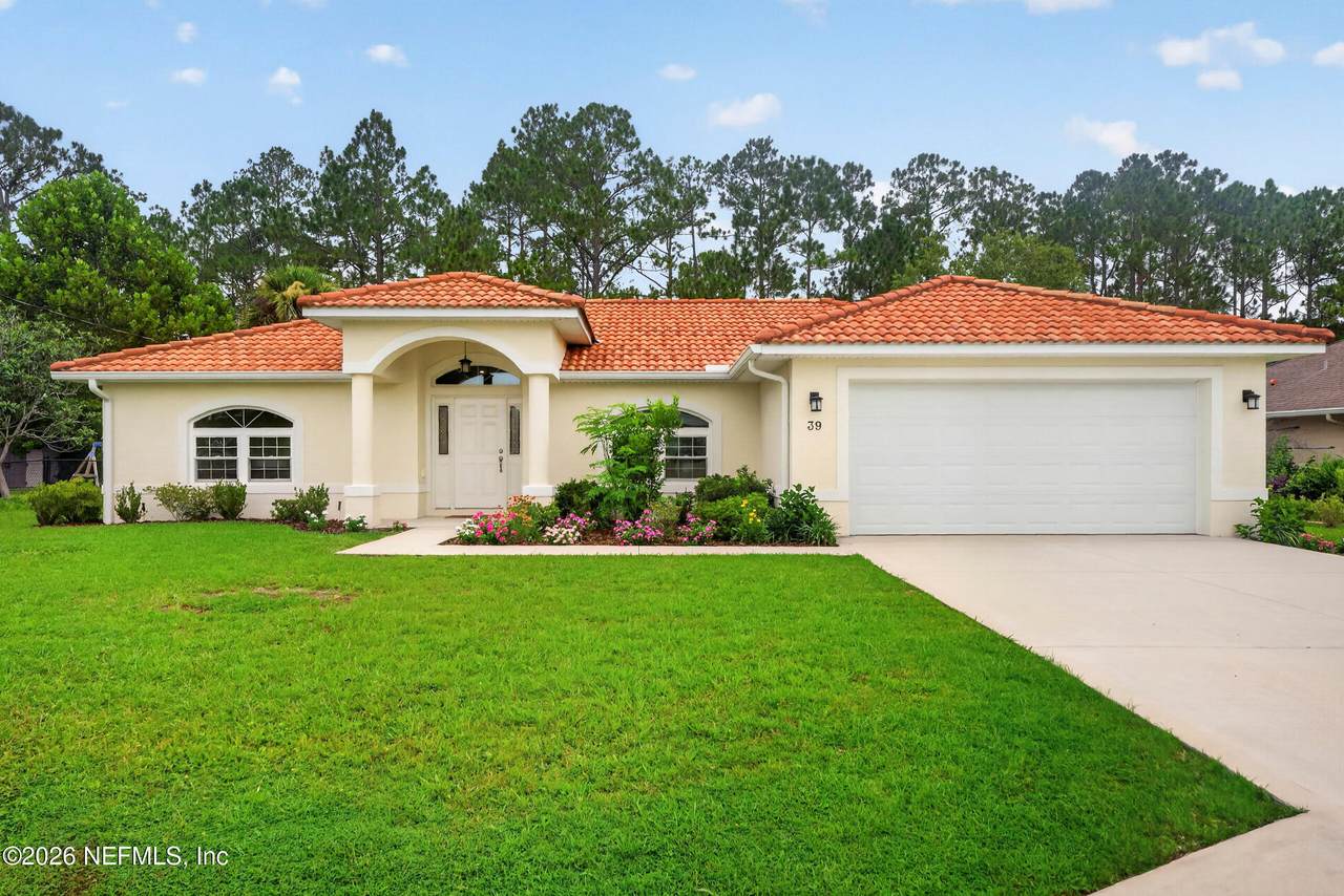 39 White House Drive - Photo 1