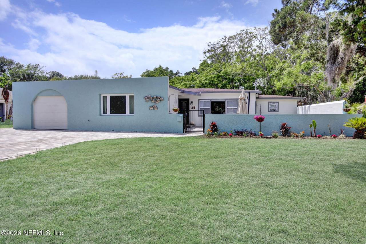 25 Coquina Avenue - Photo 1