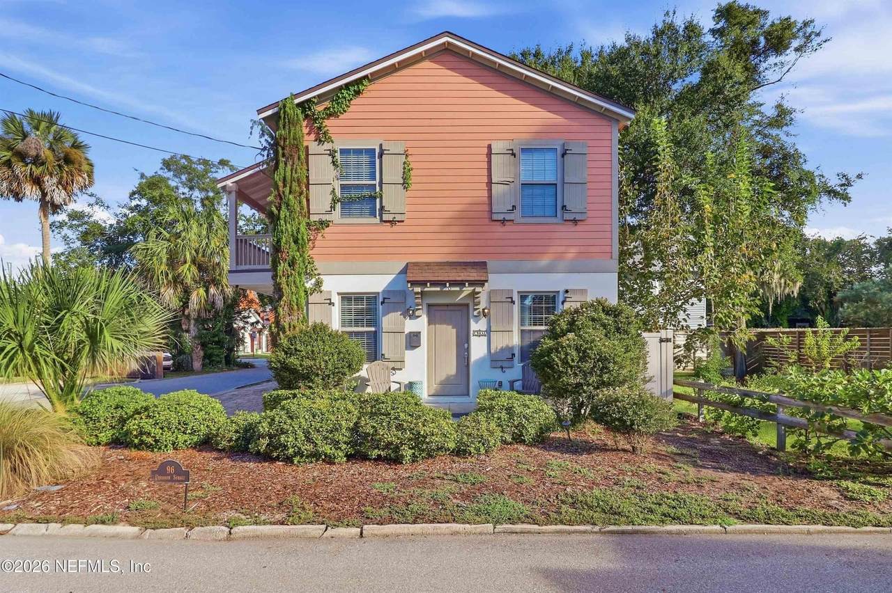 96 De Haven Street - Photo 1