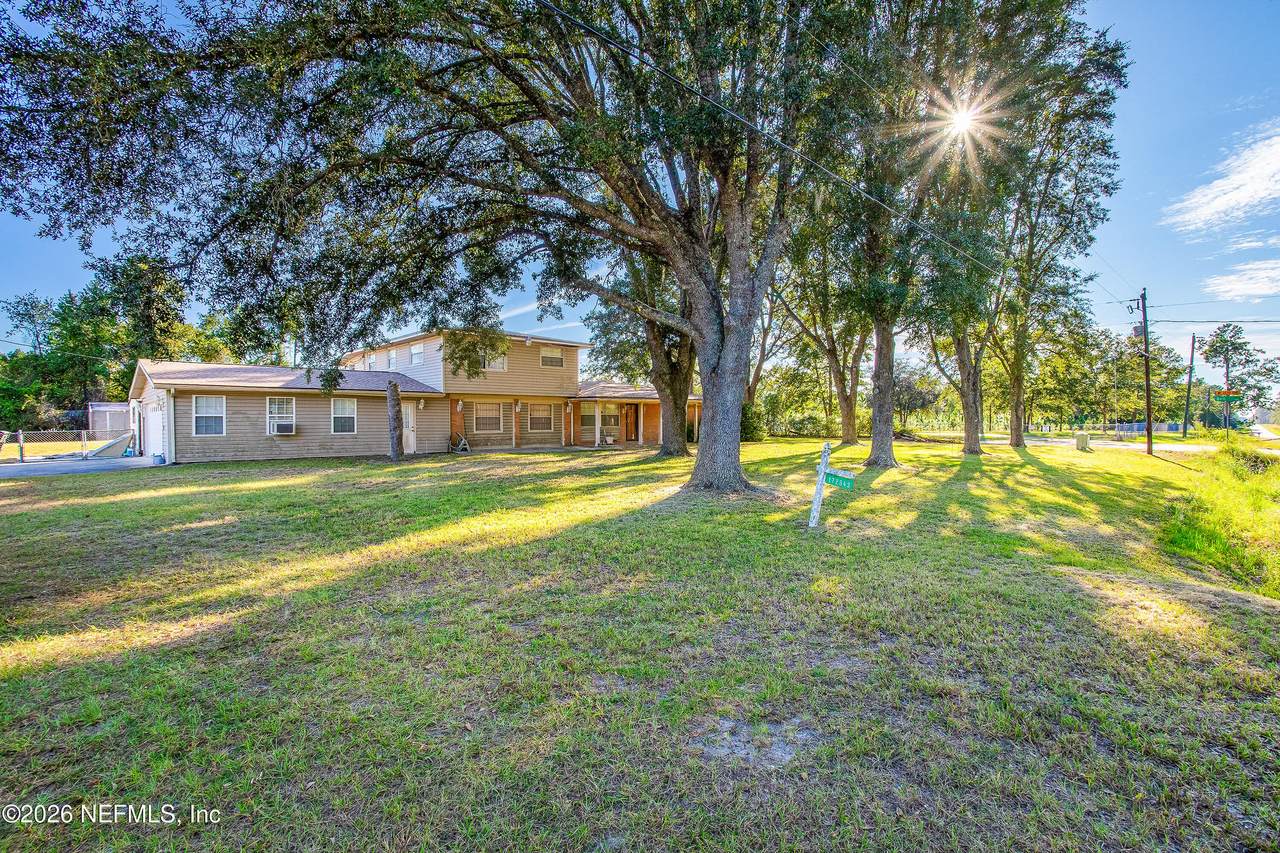 172343 Bay Road - Photo 1
