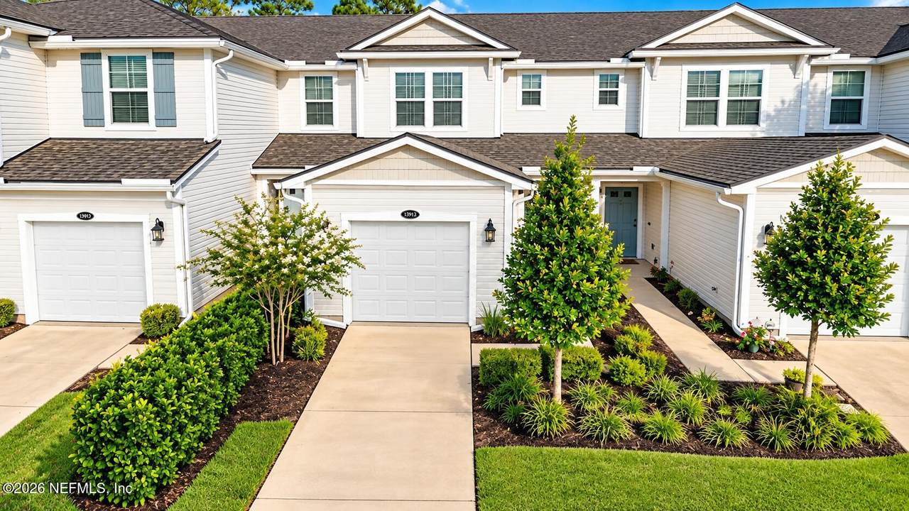 13913 Molina Drive - Photo 1