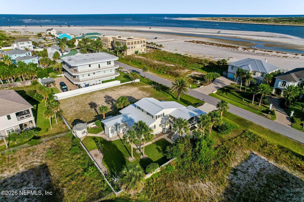420 Porpoise Point Drive - Photo 1