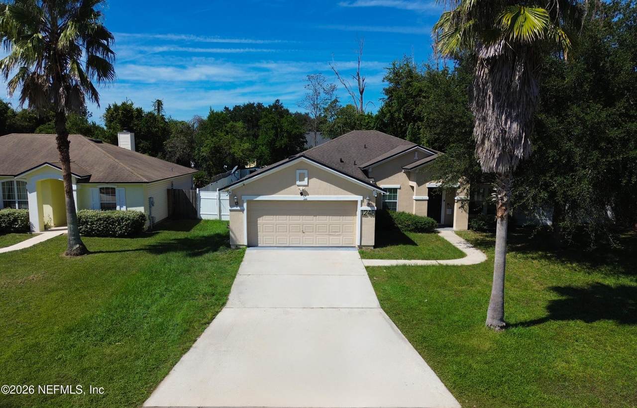 1246 Summit Oaks Drive - Photo 1