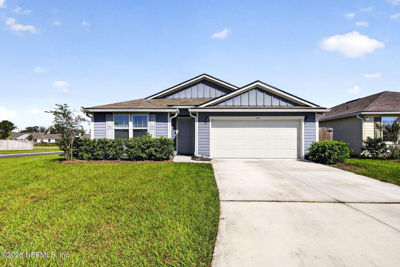 12093 Green Thicket Lane - Photo 1