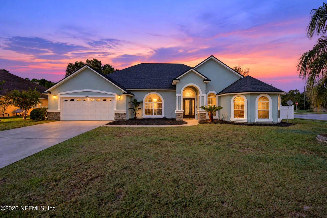 2912 Southbank Circle - Photo 1