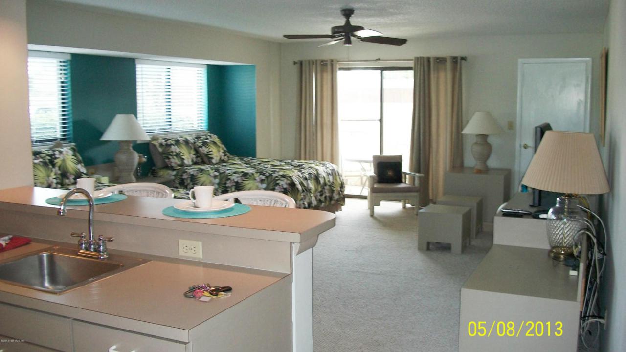 630 Summer Pl - Photo 1