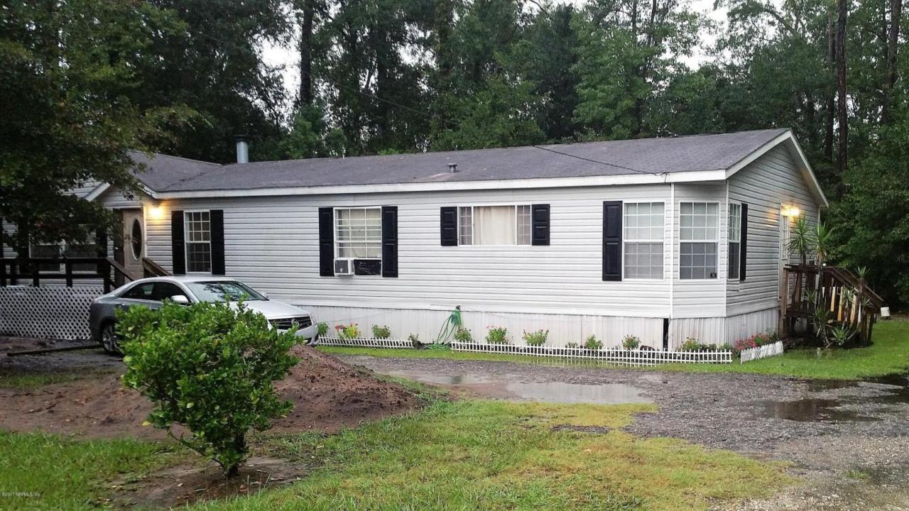 8135 Shrike Ave - Photo 1