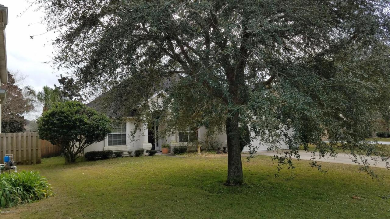 1147 Eddystone Ln - Photo 1