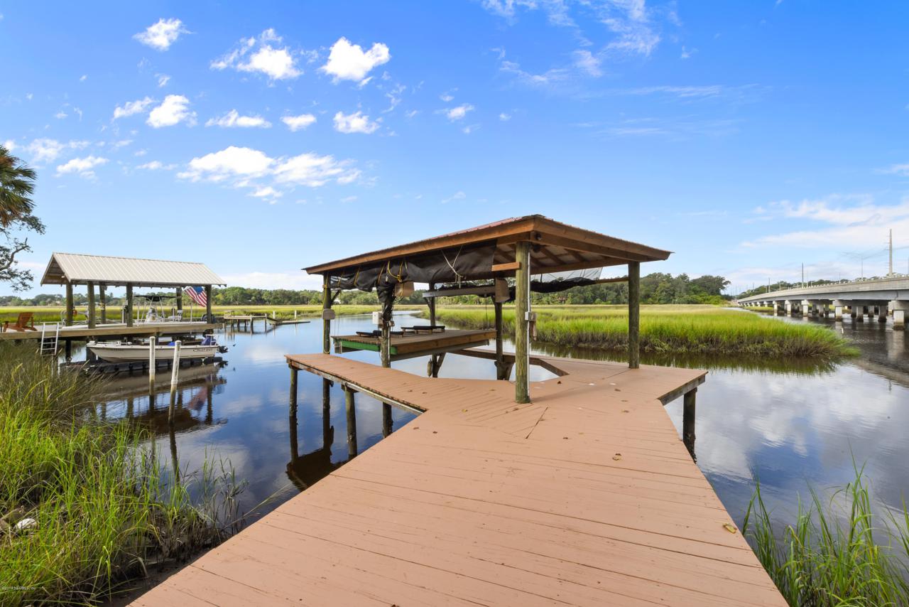 1798 Hammock Cir - Photo 1
