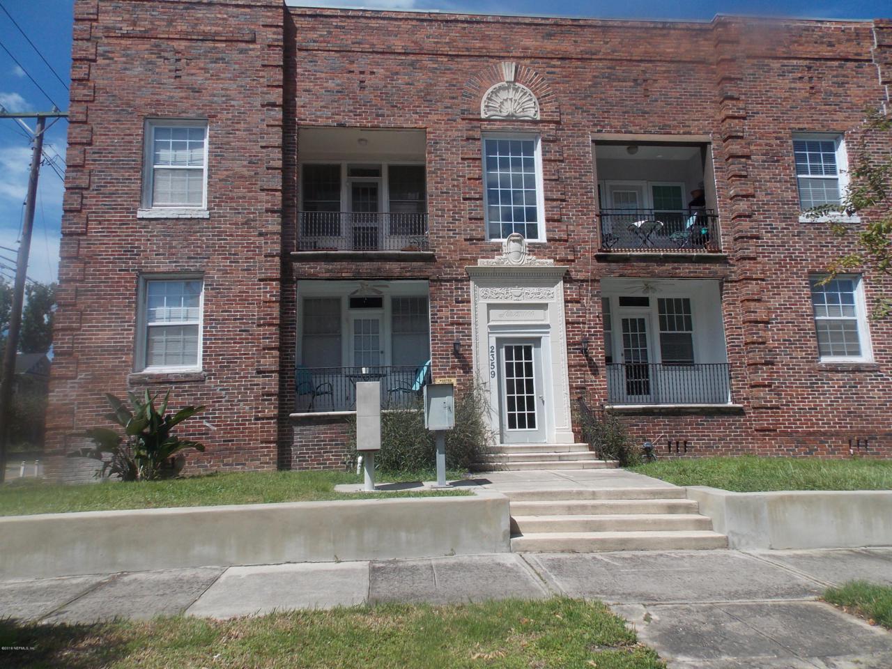 2359 Oak St - Photo 1