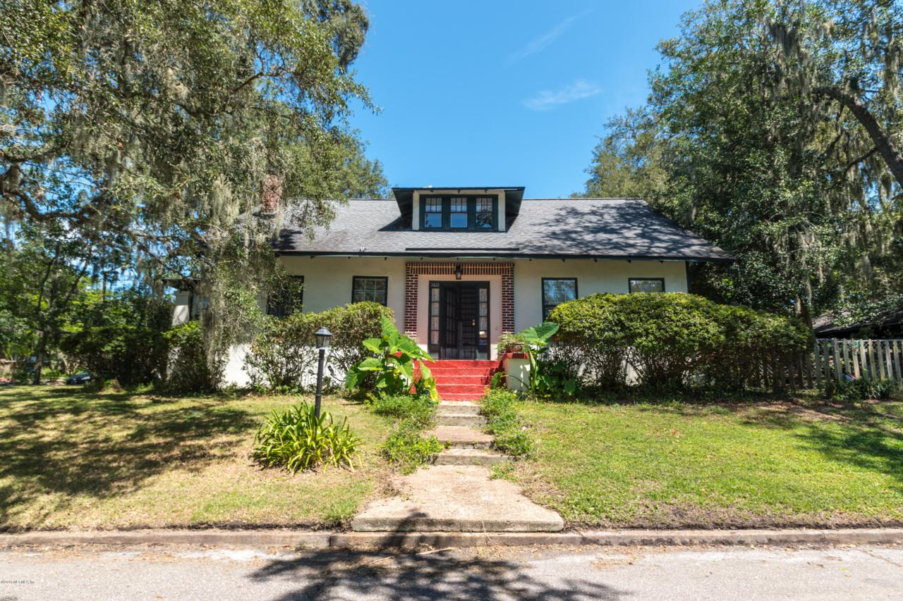 1611 Ingleside Ave - Photo 1