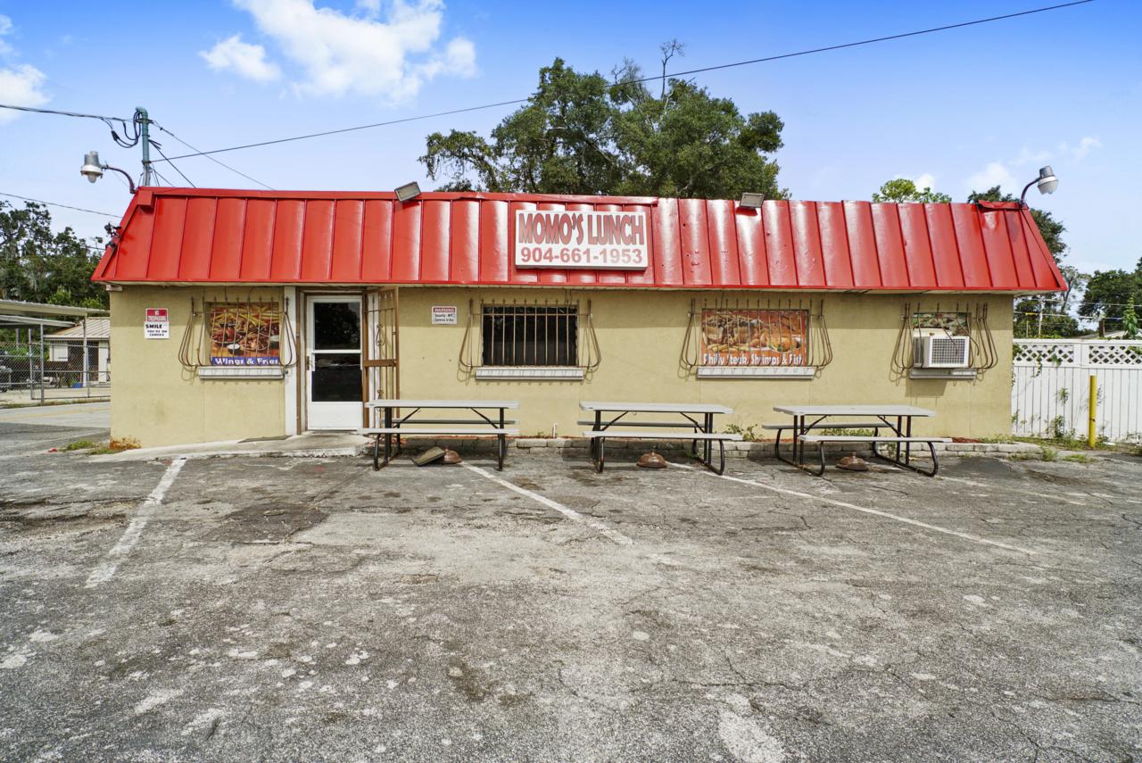 2905 Philips Hwy - Photo 1