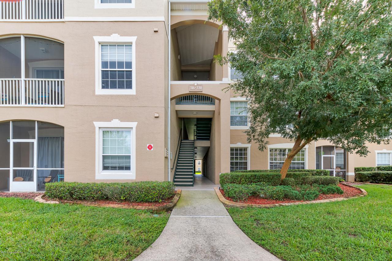 7990 Baymeadows Rd - Photo 1
