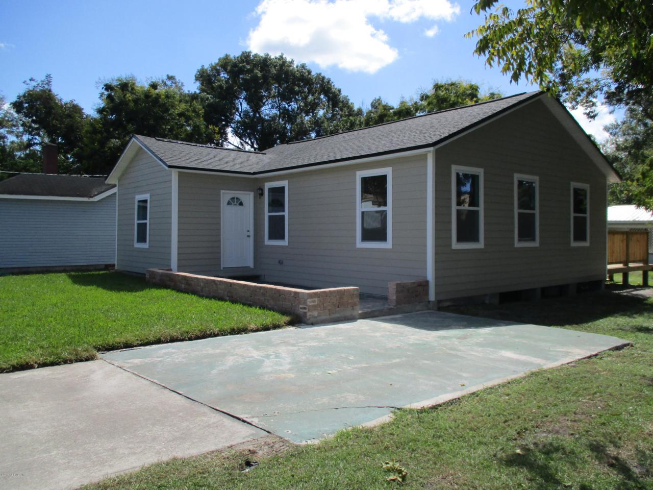 302 Bay St - Photo 1