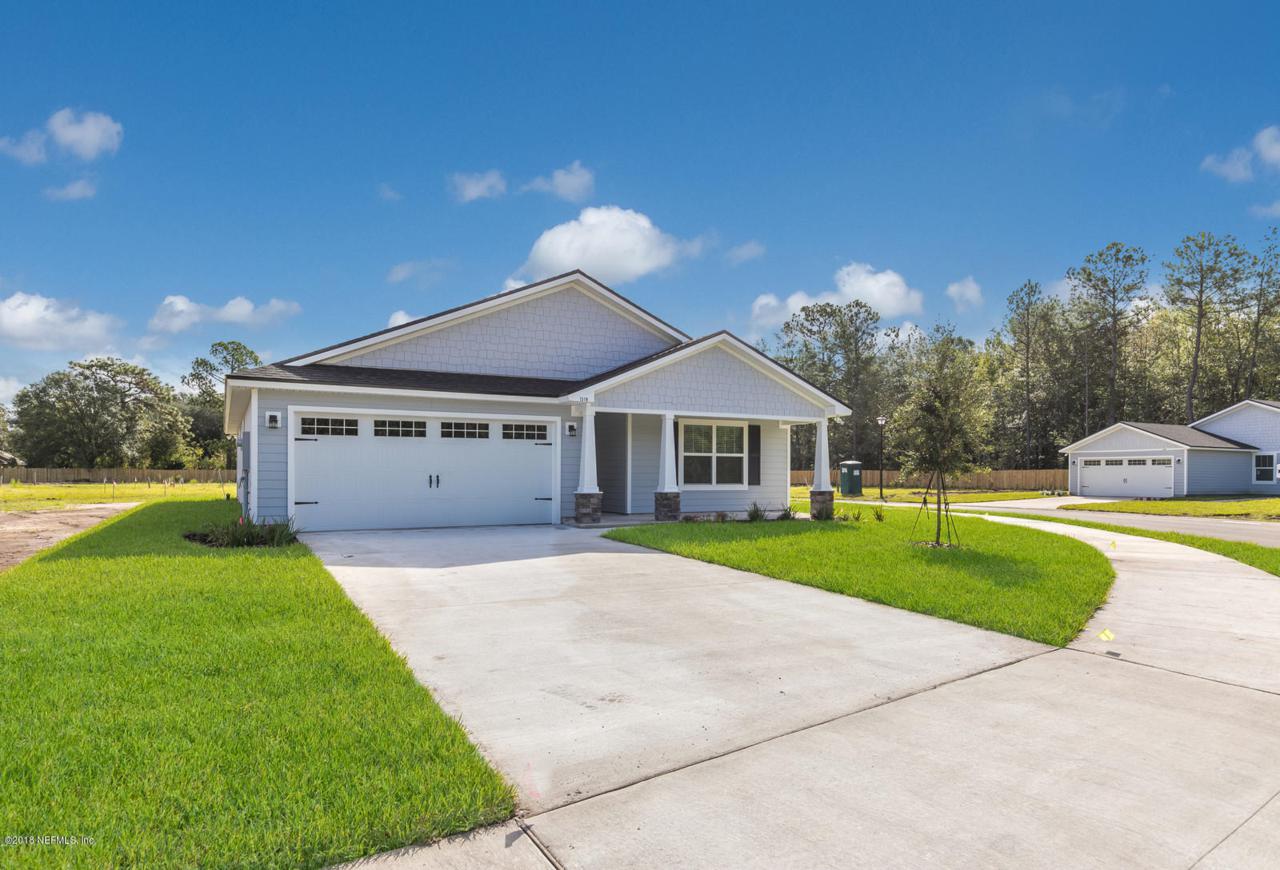 1319 Sarah's Landing Dr - Photo 1
