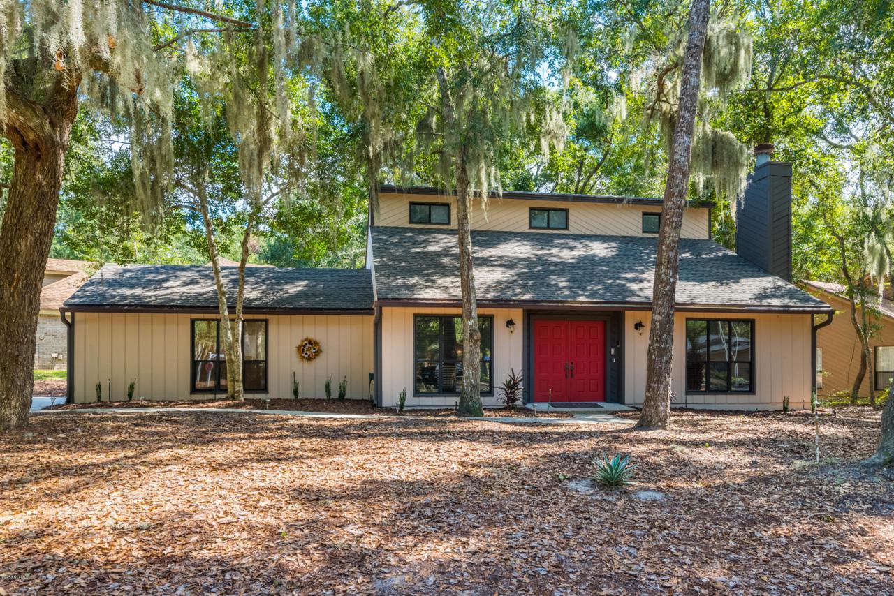 12131 Hidden Hills Dr - Photo 1