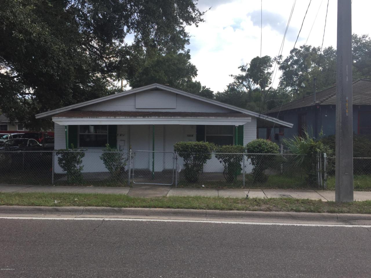 1014 8TH St - Photo 1