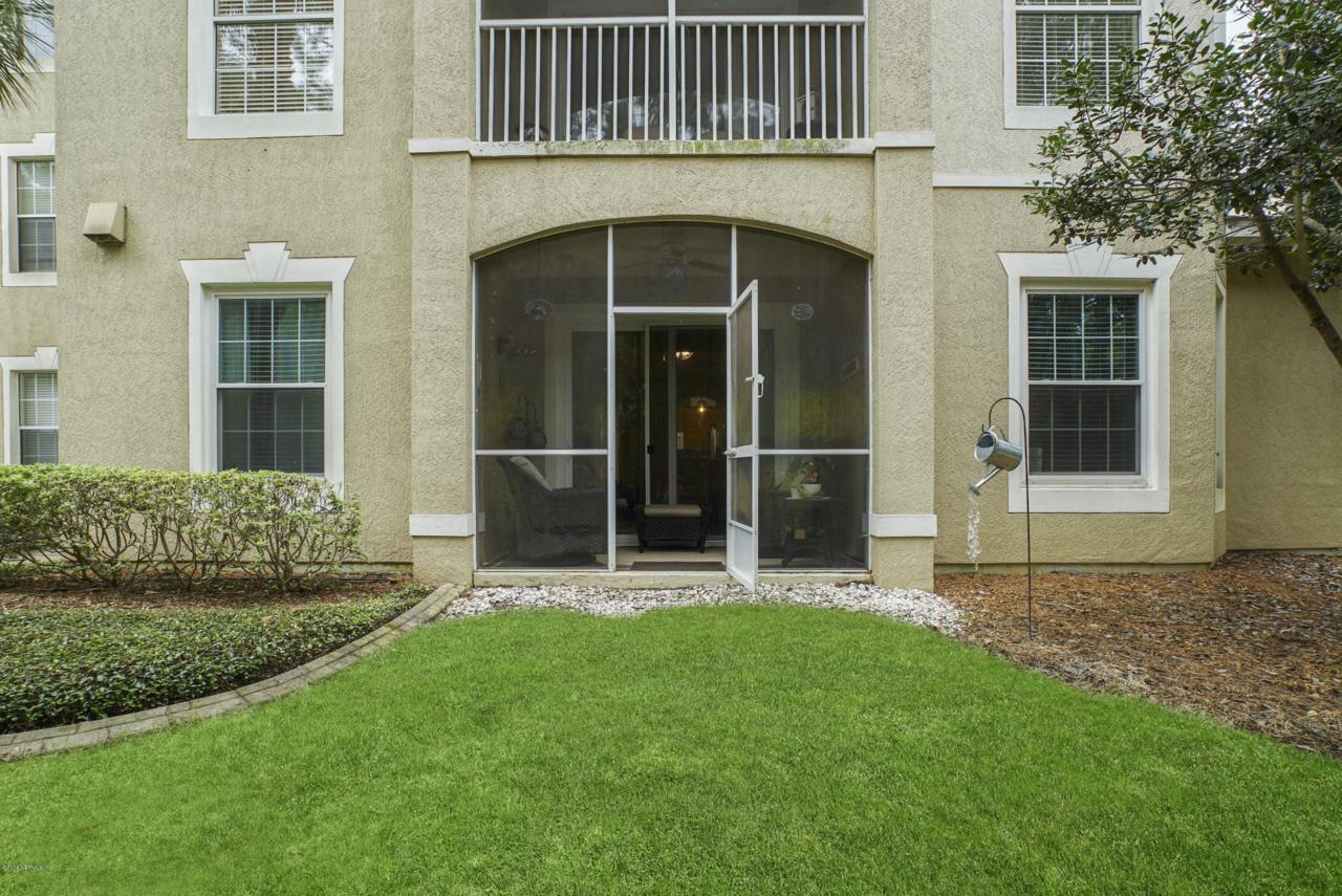 7801 Point Meadows Dr - Photo 1