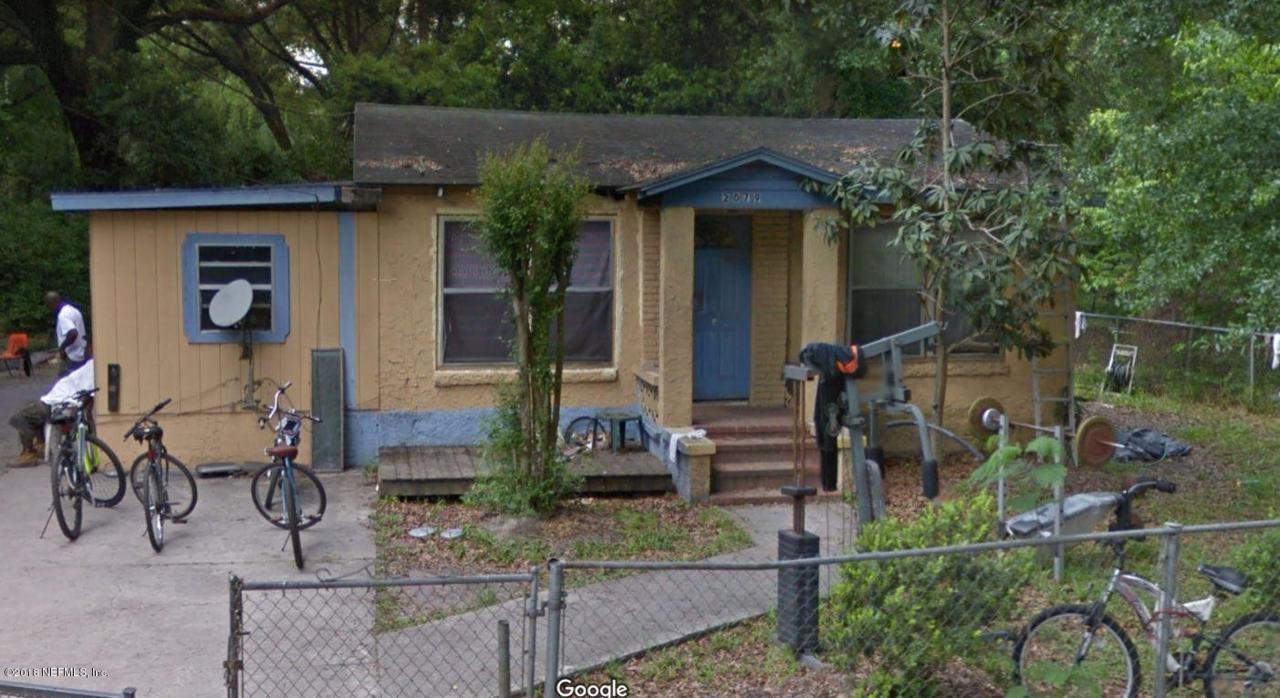 2079 Wright Ave - Photo 1