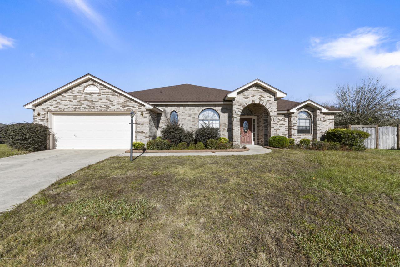 3852 Sweetbriar Dr - Photo 1