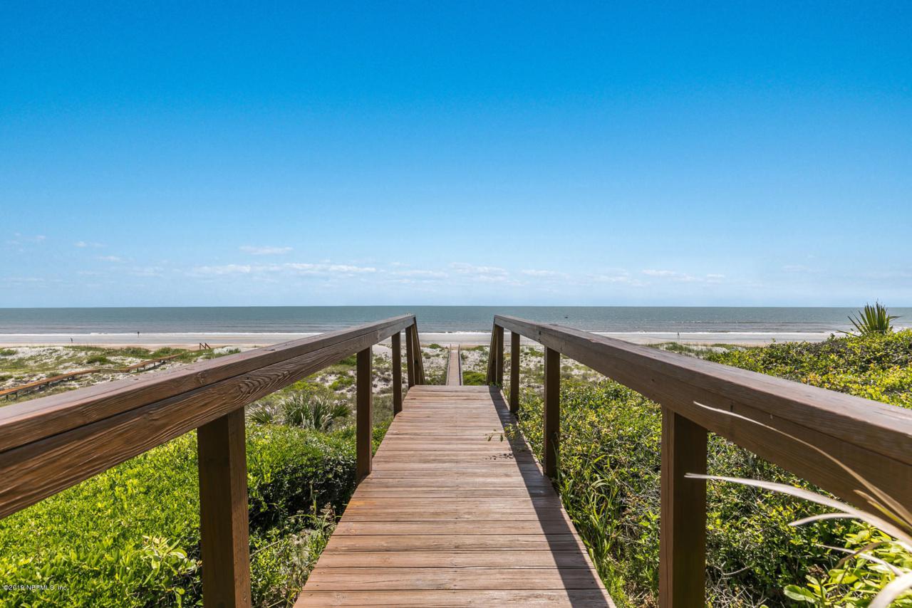 91 Ocean Breeze Dr - Photo 1