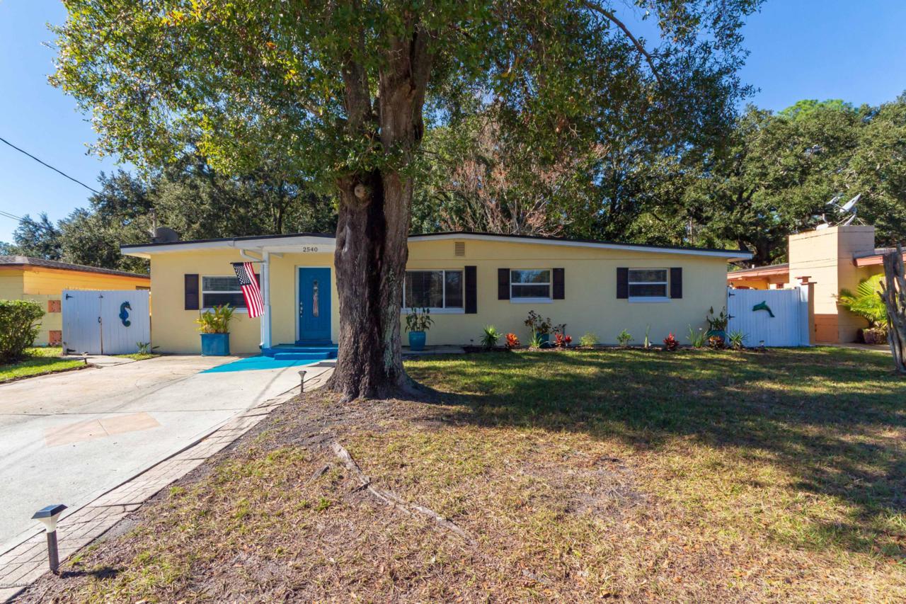 2540 Una Dr - Photo 1