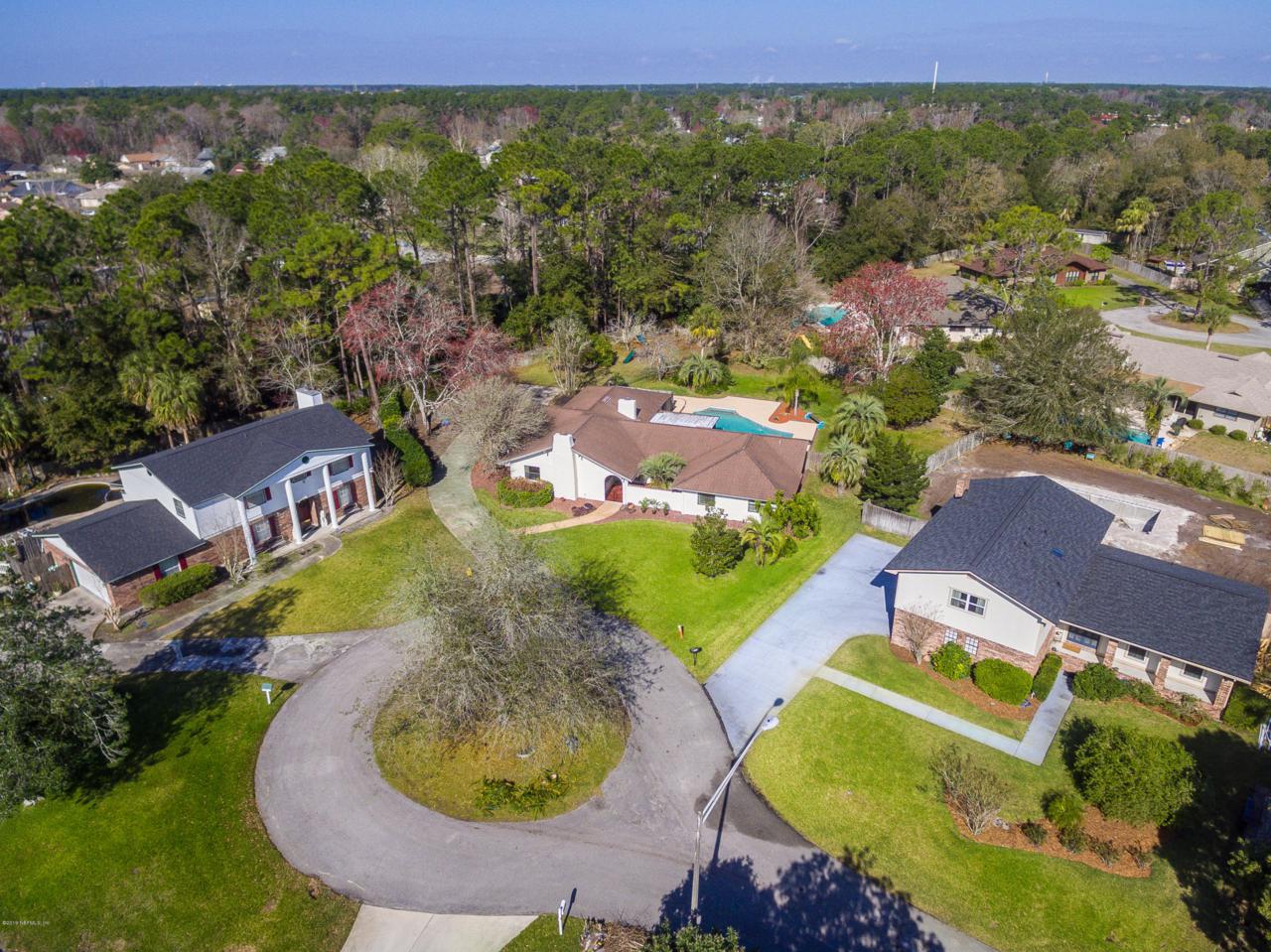12835 Pine Burr Ln - Photo 1