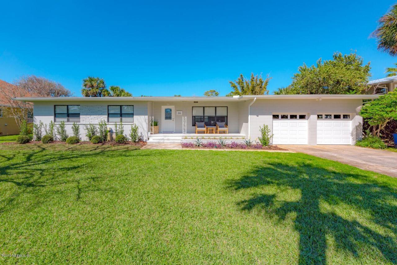 129 36TH Ave - Photo 1